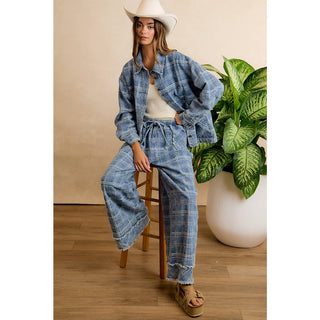 frayed wide-leg denim pants