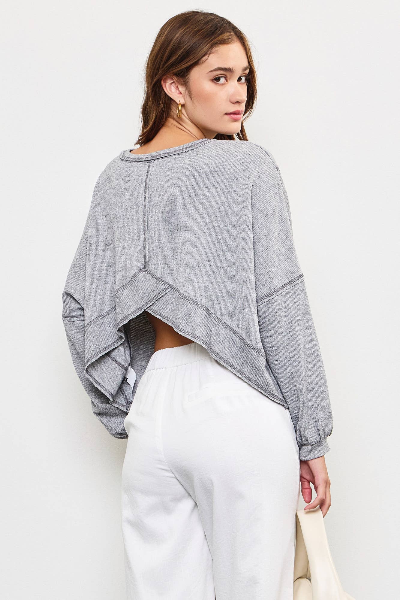 gray crop top