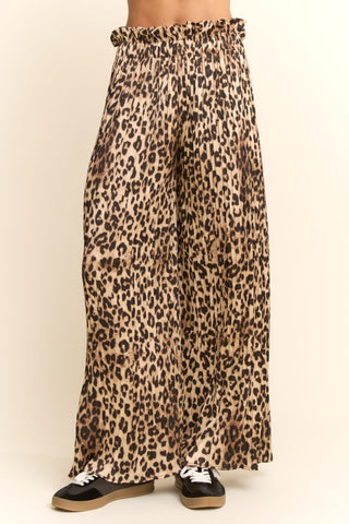 silky cheetah set with pleated pants